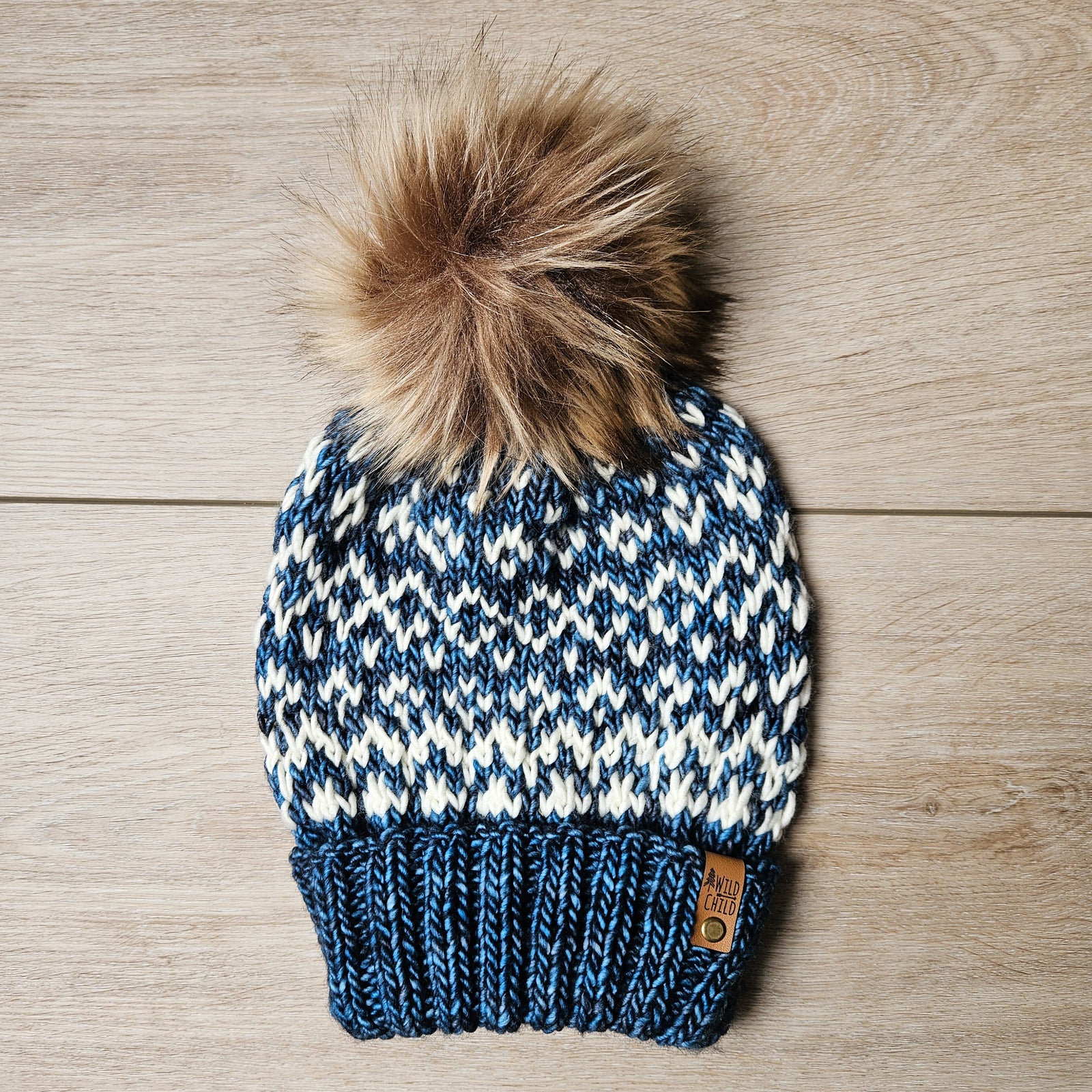 Winter Winds Knit Hat / Adult